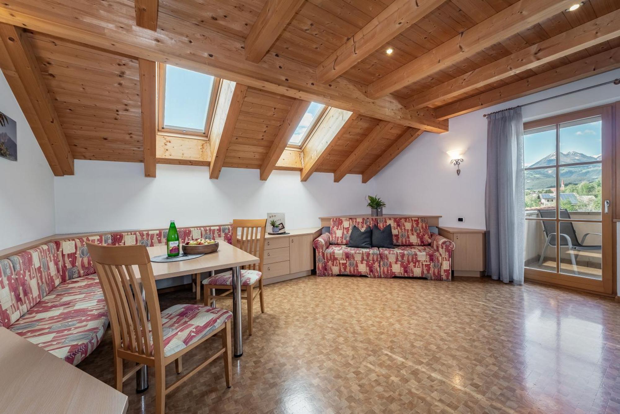 Trinnerhof- Hof Chalets Und Obsthof Mit Zimmer Natz-Schabs Exterior foto