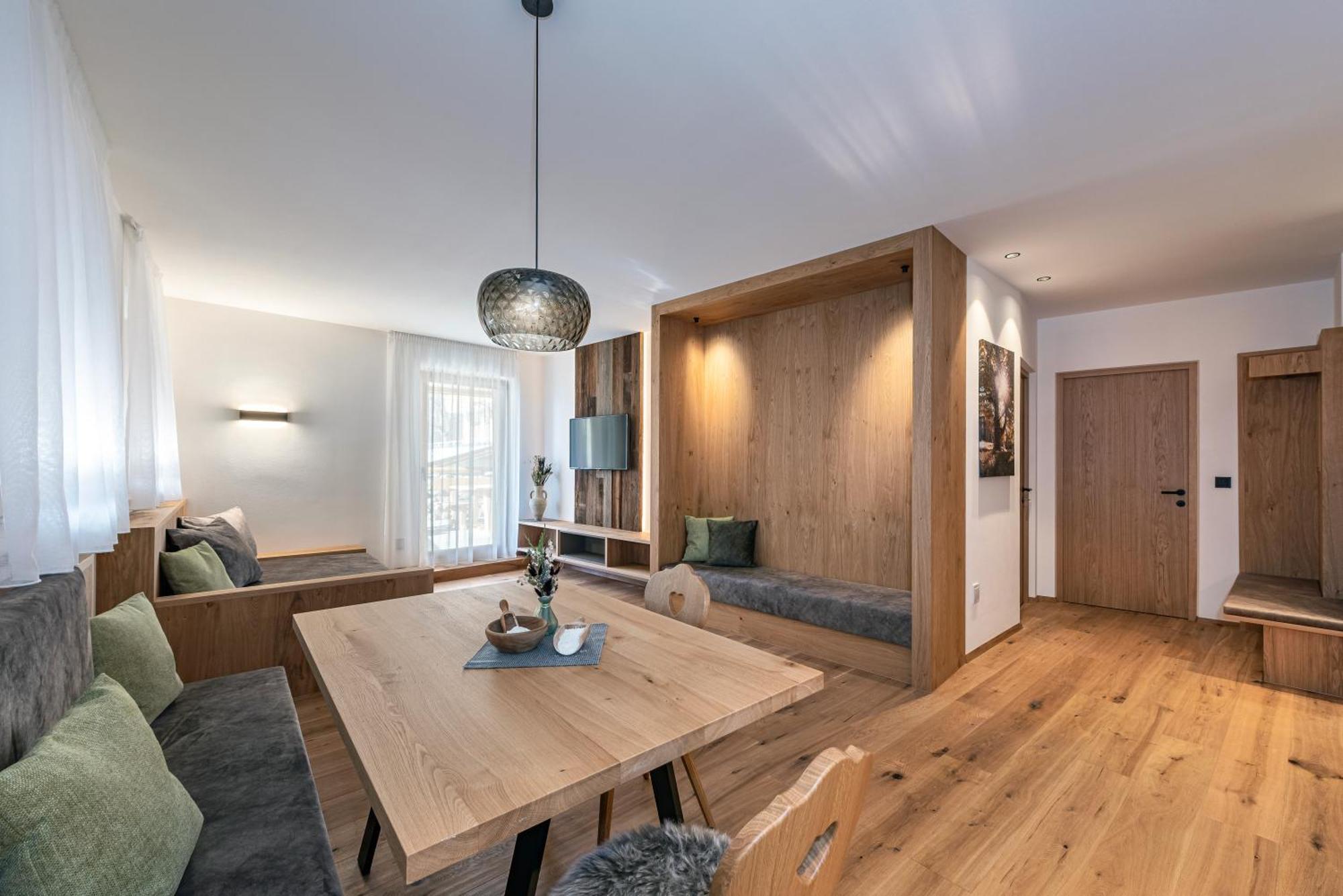 Trinnerhof- Hof Chalets Und Obsthof Mit Zimmer Natz-Schabs Exterior foto