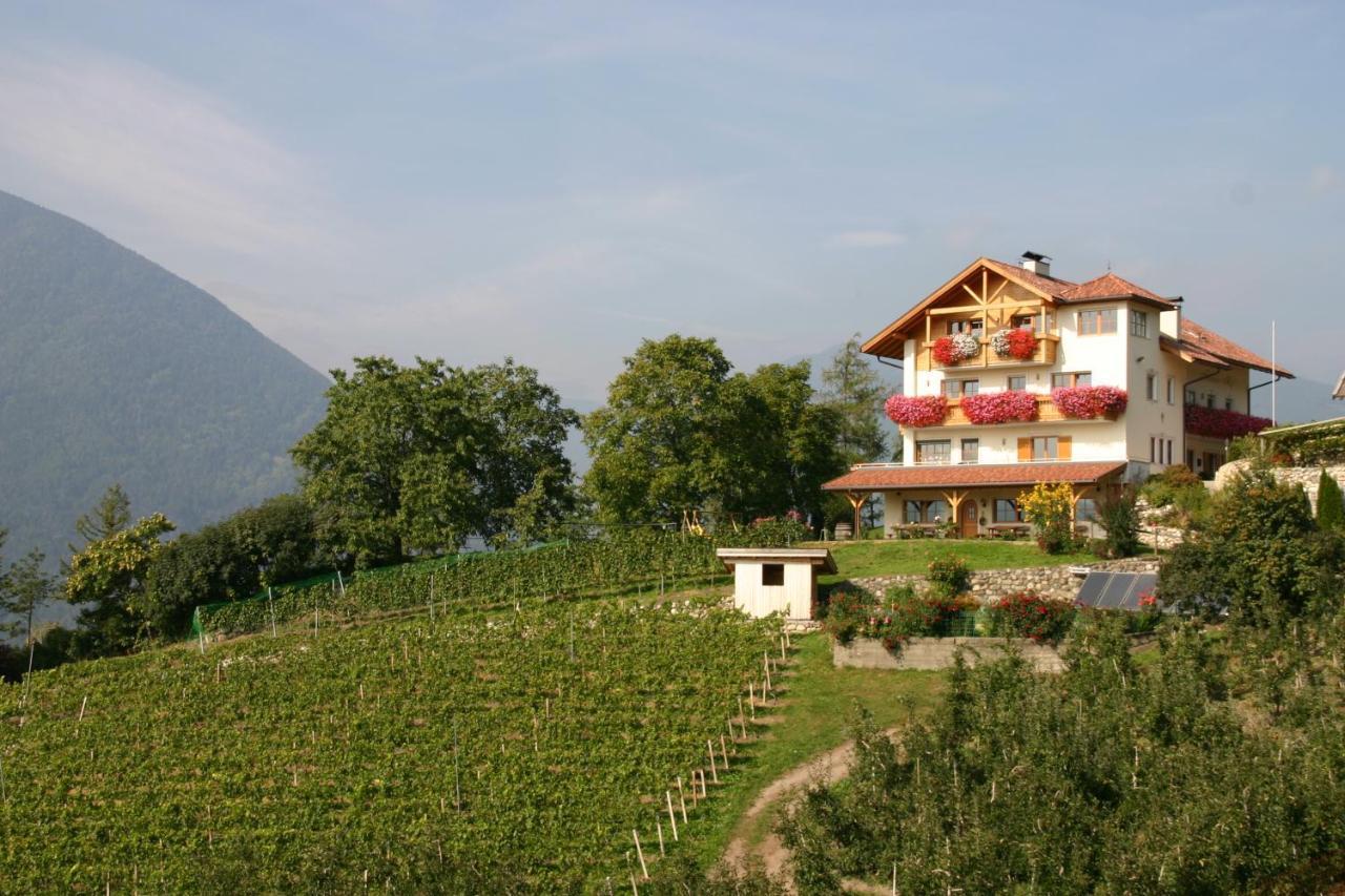 Trinnerhof- Hof Chalets Und Obsthof Mit Zimmer Natz-Schabs Exterior foto